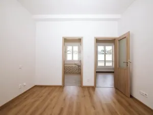 Prodej bytu 2+kk, Mariánské Lázně, Ruská, 53 m2