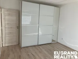 Pronájem bytu 1+1, Stráž pod Ralskem, Jižní, 35 m2