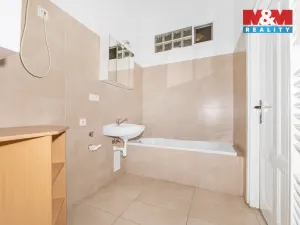 Pronájem bytu 2+1, Plzeň - Jižní Předměstí, Němejcova, 75 m2