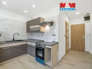 Prodej bytu 2+1, Adamov, Sadová, 44 m2