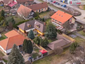 Prodej rodinného domu, Sluštice, 337 m2