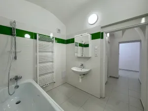 Pronájem bytu 2+1, Litomyšl, Smetanovo náměstí, 68 m2