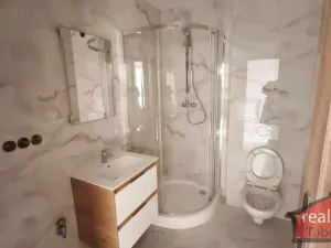 Prodej bytu 2+kk, Nupaky, Nupacká, 42 m2