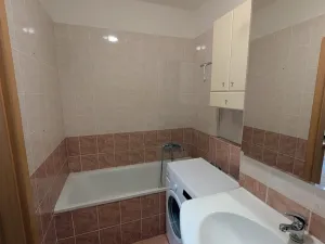 Prodej bytu 2+kk, Praha - Hlubočepy, Kováříkova, 52 m2