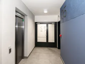 Pronájem bytu 1+kk, Praha - Modřany, Mezi vodami, 39 m2