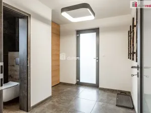 Prodej rodinného domu, Dolní Morava, 184 m2