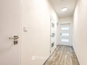 Pronájem bytu 2+kk, Znojmo, Vančurova, 48 m2