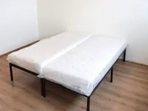 Pronájem bytu 1+kk, Praha - Vysočany, U vinných sklepů, 21 m2