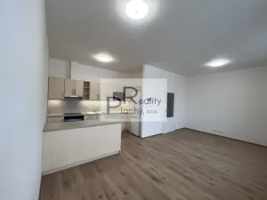 Prodej bytu 2+kk, Hevlín, 62 m2