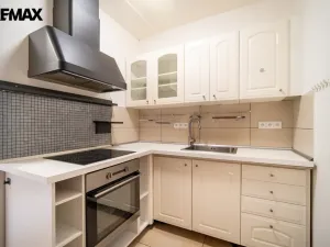 Prodej rodinného domu, Praha - Hloubětín, Poděbradská, 188 m2