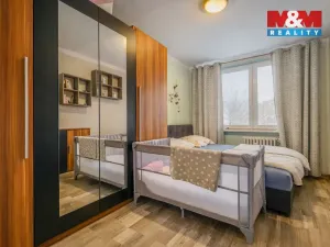 Prodej bytu 4+1, Litoměřice - Pokratice, Ladova, 77 m2