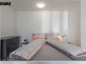 Pronájem bytu 1+1, Meziboří, Májová, 33 m2