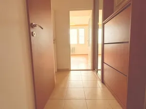 Pronájem bytu 2+kk, Praha, Steinerova, 45 m2