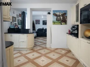 Prodej bytu 3+kk, Karlovy Vary, Křižíkova, 86 m2