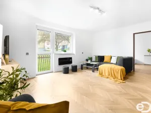 Prodej bytu 3+1, Chocerady - Komorní Hrádek, 83 m2