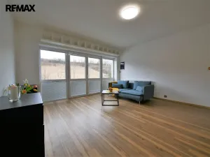 Pronájem bytu 2+1, Praha - Přední Kopanina, Do roklí, 96 m2