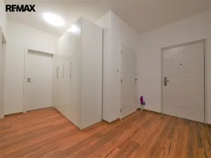 Pronájem bytu 2+1, Praha - Přední Kopanina, Do roklí, 96 m2