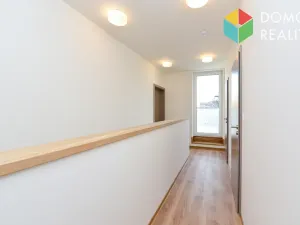 Pronájem bytu 4+kk, Beroun - Beroun-Město, Na Máchovně, 108 m2