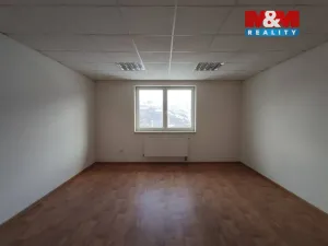 Pronájem výrobních prostor, Třanovice, 1295 m2