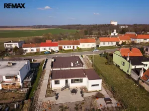 Prodej rodinného domu, Šumná, 200 m2