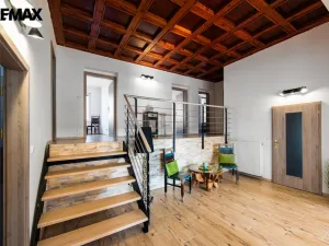 Prodej rodinného domu, Šumná, 200 m2