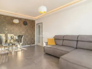 Pronájem bytu 3+1, Praha - Kamýk, Zárubova, 83 m2