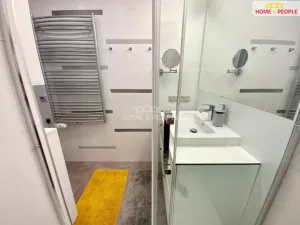 Pronájem bytu 3+1, Praha - Kamýk, Zárubova, 83 m2