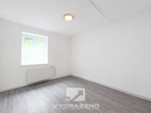 Prodej ubytování, Dolní Dvůr, 280 m2