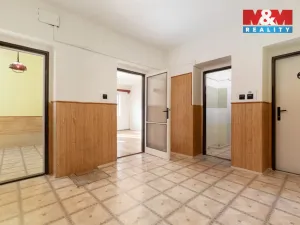 Prodej bytu 2+1, Krnov - Pod Bezručovým vrchem, Bezručova, 73 m2