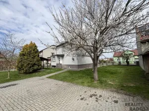 Prodej rodinného domu, Uhřičice, 170 m2