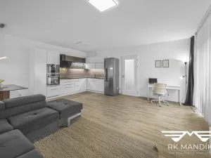 Prodej bytu 2+kk, Říčany - Radošovice, Plavínová, 59 m2