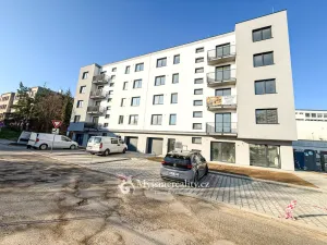 Pronájem bytu 3+kk, Znojmo, Vančurova, 80 m2
