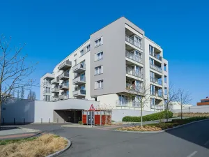 Prodej bytu 1+kk, Praha - Stodůlky, Toufarova, 33 m2