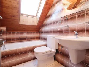 Prodej bytu 6+kk a větší, Statenice - Černý Vůl, Kralupská, 210 m2