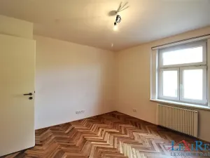 Pronájem bytu 2+1, Praha - Libeň, Pod Čertovou skalou, 60 m2
