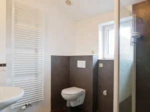 Pronájem bytu 2+1, Řevnice, V Luhu, 52 m2