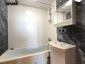 Pronájem bytu 4+kk, Praha - Nusle, Kotorská, 63 m2