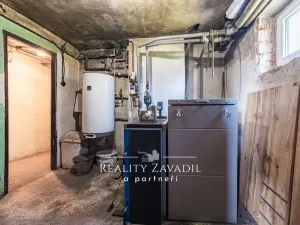 Prodej bytu 3+1, Nespeky, Benešovská, 62 m2