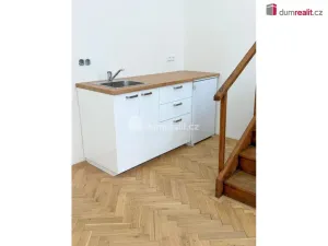 Pronájem kanceláře, Praha - Nové Město, Školská, 80 m2