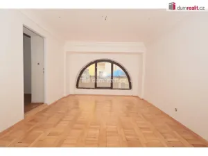 Pronájem kanceláře, Praha - Nové Město, Školská, 80 m2