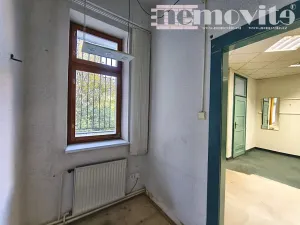 Prodej obchodního prostoru, Pardubice, Za Pasáží, 73 m2