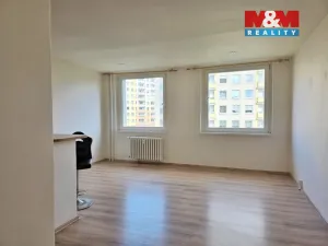 Pronájem bytu 1+kk, Ústí nad Labem - Krásné Březno, Neštěmická, 32 m2