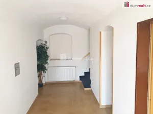 Prodej rodinného domu, Dolní Bousov, 230 m2