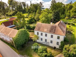 Prodej rodinného domu, Brloh, 430 m2