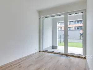 Pronájem bytu 2+kk, Praha - Hloubětín, Domalípova, 127 m2