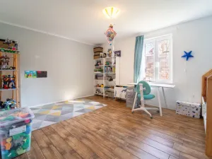 Prodej rodinného domu, Žleby, Školní, 203 m2