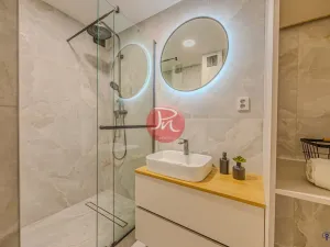 Prodej bytu 2+kk, Ostrava, Nálepkova, 52 m2