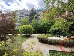 Pronájem kanceláře, Praha, Belgická, 160 m2