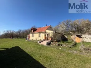 Prodej rodinného domu, Bečov - Milá, 155 m2