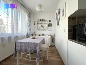 Prodej bytu 2+1, Tábor, Kpt. Jaroše, 64 m2